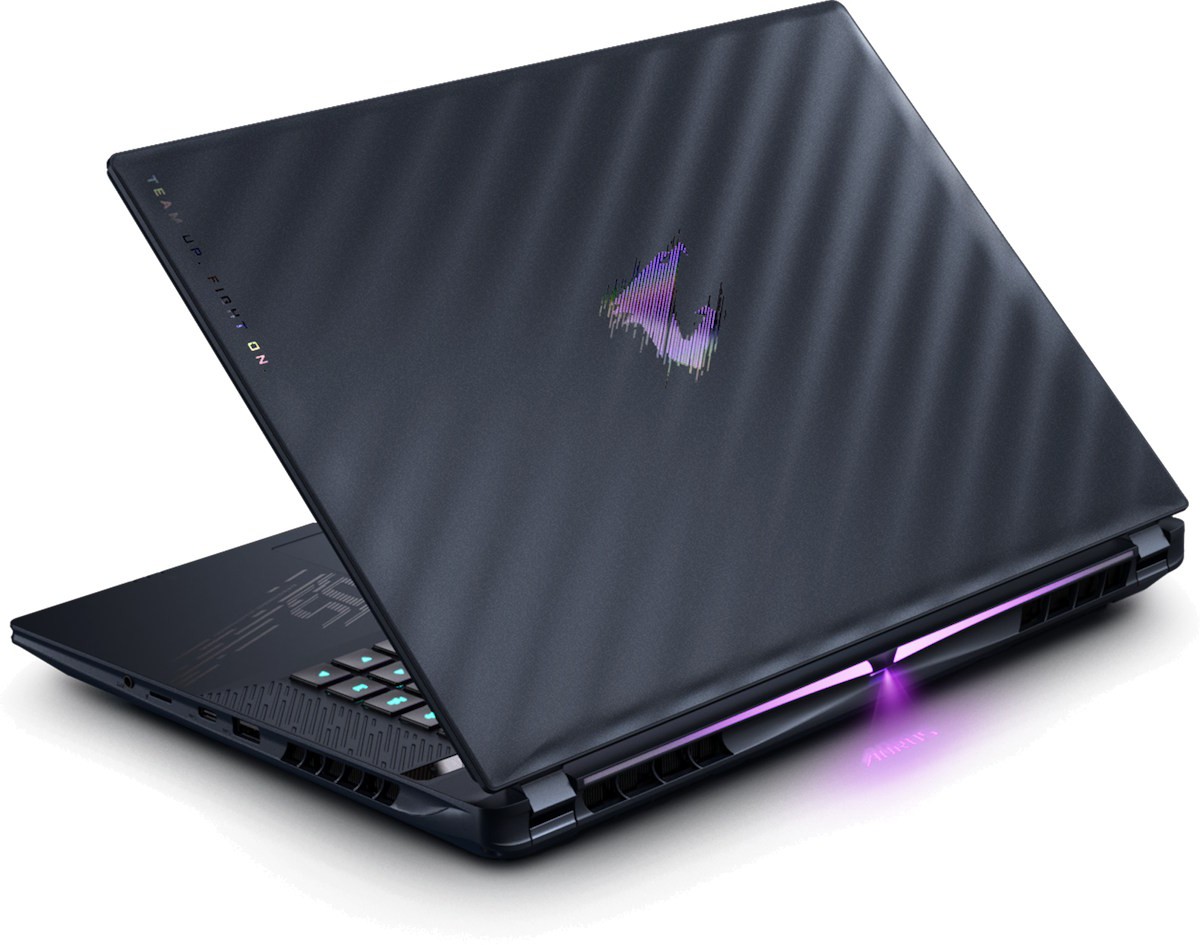 Ноутбук Gigabyte AORUS MASTER 16 AM6H, Ultra9-275HX, RTX5070Ti 12G, QHD+, 2x16Gb, 1Tb M.2, W11Pro – купить недорого с доставкой по Алматы и Казахстану фото 6
