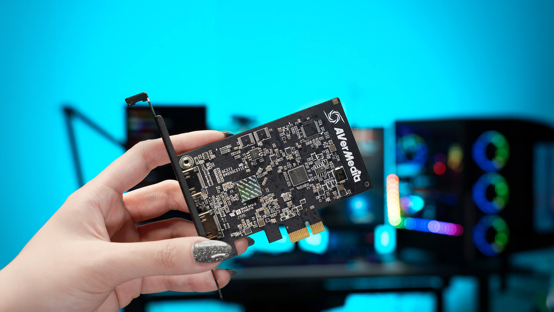 Карта видеозахвата AVerMedia Live Streamer ULTRA HD GC571, PCIe, запись 4K30, сквозной выход 4K60 HDR — купить в Казахстане | neom.kz